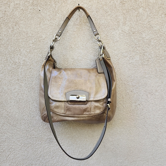 COACH Kristen Patent Leather Hobo Crossbody Bag Taupe Large 19299 - Picture 4 of 11